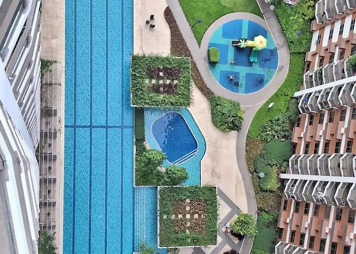 Upscale 2br -93sqm -pet -free Parking -picc,moa,wtc,ccp,airport * Manila