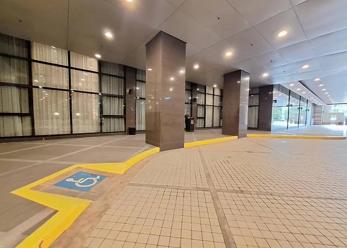 Apartamento Upscale 2br -93sqm -pet -free Parking -picc,moa,wtc,ccp,airport