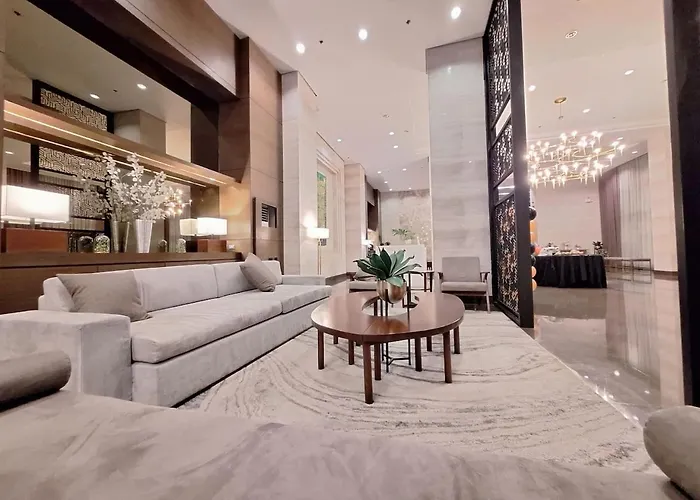 Upscale 2br -93sqm -pet -free Parking -picc,moa,wtc,ccp,airport *